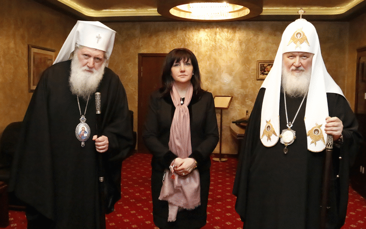 Днешната дата е забележителна за всички българи, отбеляза председателят на парламента Цвета Караянчева на среща с Негово Светейшество Българския патриарх Неофит и Негово Светейшество Московския и на цяла Русия патриарх Кирил