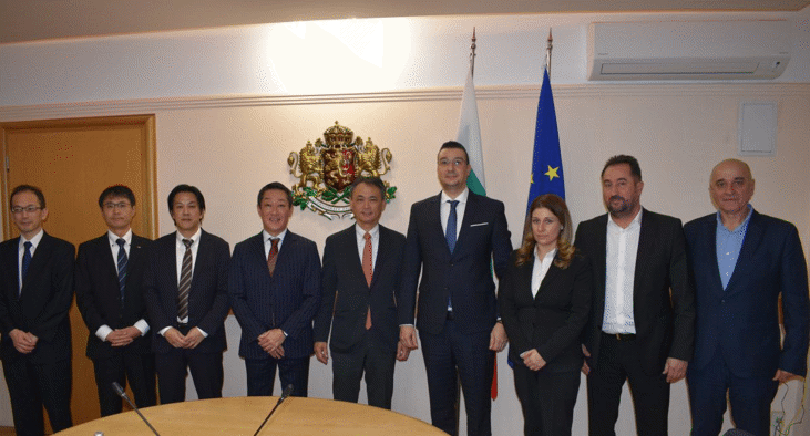 Възможностите за разширяване на пазарното присъствие на азиатските пазари и добавяне на нови продукти обсъдиха министър Дилов и изпълнителният директор по международни отношения на „Мейджи“