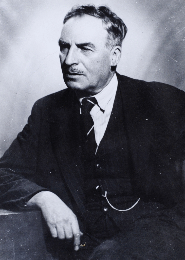 Стартира Подготовката За Отбелязването На 140 Години От Рождението На Класика На Българската Литература Елин Пелин И На Честването На 130 Години От Рождението На Димчо Дебелянов,  Знаменателните Годишнини Вече Са В Културния Календар За 2017 Г. На Министерство На Културата