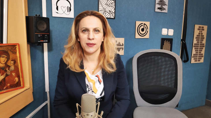 Вицепремиерът Николова в „Седмицата“ по Дарик радио: Ще търсим допълнително финансиране по ОП „Иновации и конкурентоспособност“ за туроператори и туристически агенти