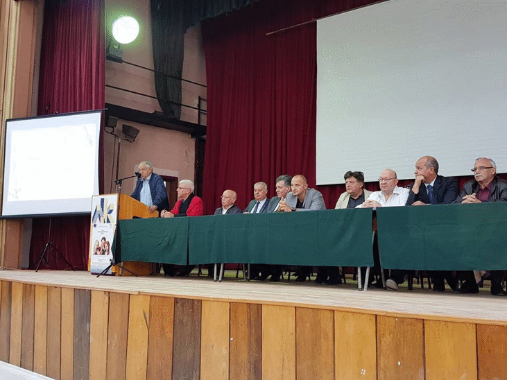 Ген. Кирил Войнов връчи почетния плакет на ДАМТН на ректора на ВСУ „Любен Каравелов“