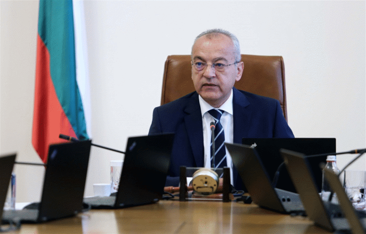 Премиерът Донев: Вотът премина спокойно и прозрачно в съответствие с разпоредбите на закона