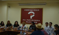 Омбудсманът Мая Манолова призова изпълнителната и законодателната власт да се включат в разискванията за Закона за личната помощ Омбудсманът