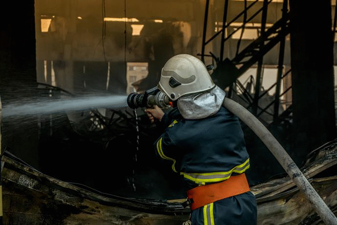 Пожарникари се отзоваха на два сигнала в ТЕЦ „Република“