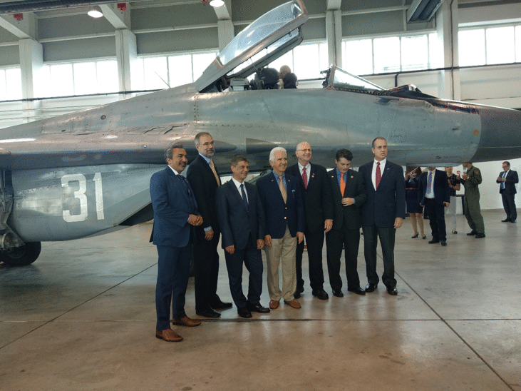 Председателят на Комисията по отбрана ген. Константин Попов и участниците в 82-рото Междупарламентарно заседание Европейски парламент – Конгрес на САЩ посетиха Авиационна база „Граф Игнатиево“