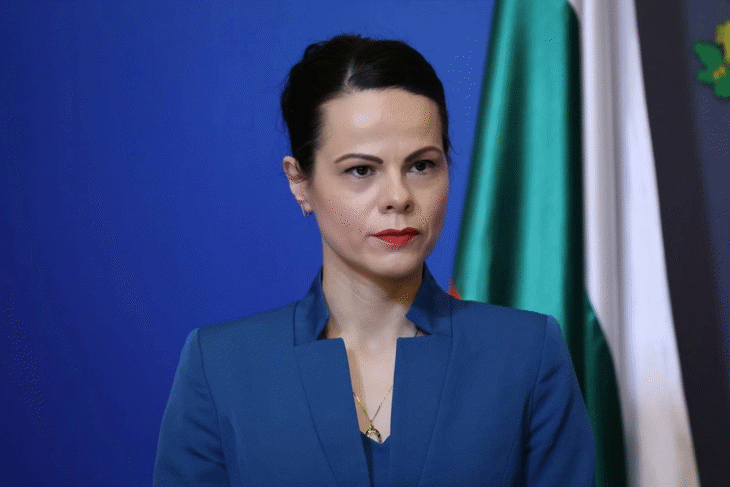 Министър Катя Ивкова оглави Междуведомствения координационен съвет за Националната детска болница