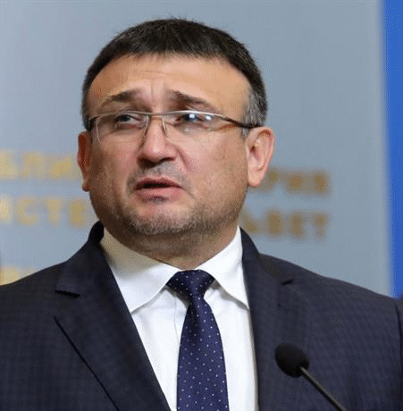 Министър Младен Маринов замина на работно посещение във Федерална република Германия