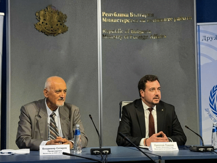 Заместник-министър Николай Павлов взе участие в традиционния брифинг на българските младежки делегати към ООН