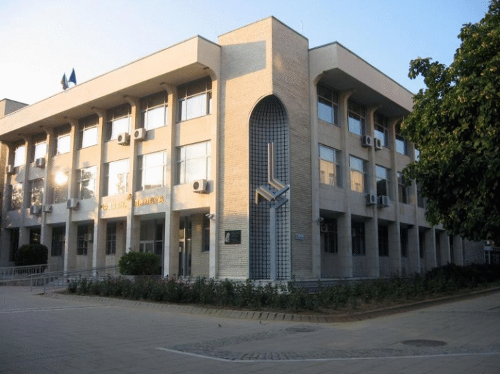 Двама извършители на грабеж, от който последвала смъртта на пострадалия,  предадени на съд