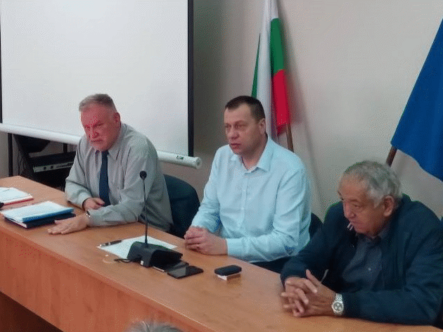 ДАМТН и областният управител на Благоевград представиха пред кметовете от областта новите им задължения според Закона за водите