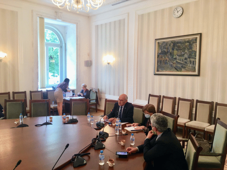 ПАРЛАМЕНТАРНАТА КОМИСИЯ ПО ЕНЕРГЕТИКА ПРИЕ ГОДИШНИЯ ДОКЛАД ЗА ДЕЙНОСТТА НА КЕВР ЗА 2019 г.