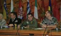 МО