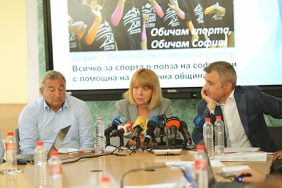 Фандъкова: "Построихме 10 нови спортни зали и физкултурни салона в училища, продължаваме инвестиции в спортна инфраструктура в града"