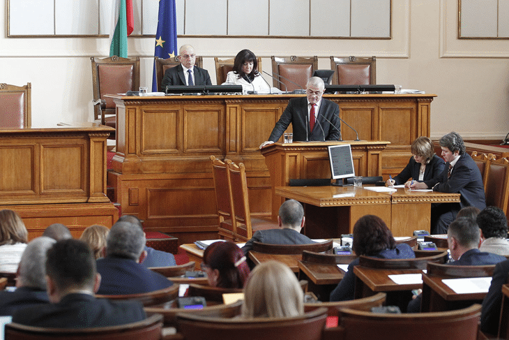Парламентът прие на второ четене текстове от новия Закон за мерките срещу изпирането на пари