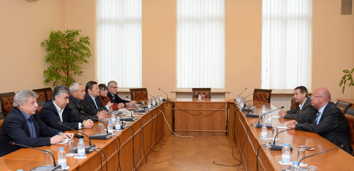 Няма данни за неправоспособни пилоти