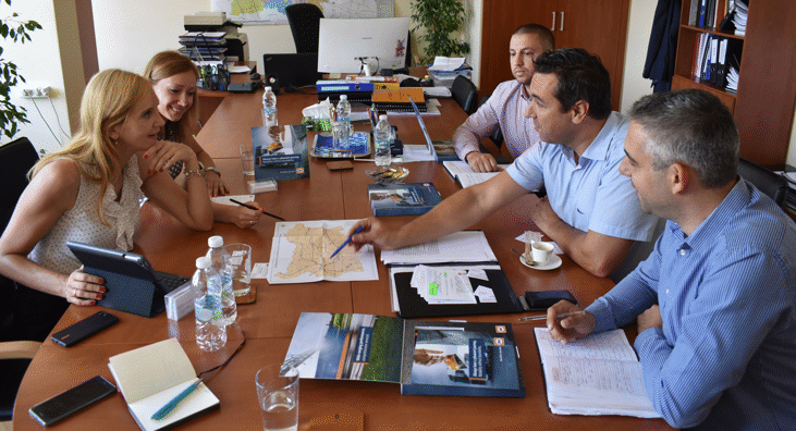 Инж. Давидов се срещна с представители на международна компания за услуги в пътнотранспортния сектор