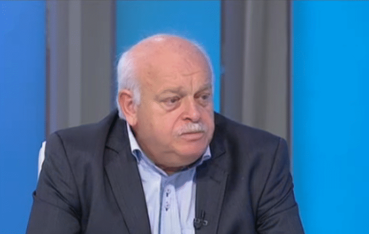 Инж. Атанасов: Над 900 машини обработват настилките. Републиканските пътища са проходими при зимни условия