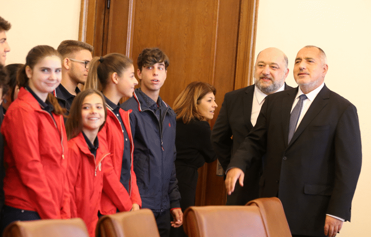 Красен Кралев представи на премиера Борисов и министрите от кабинета българските медалисти от Буенос Айрес