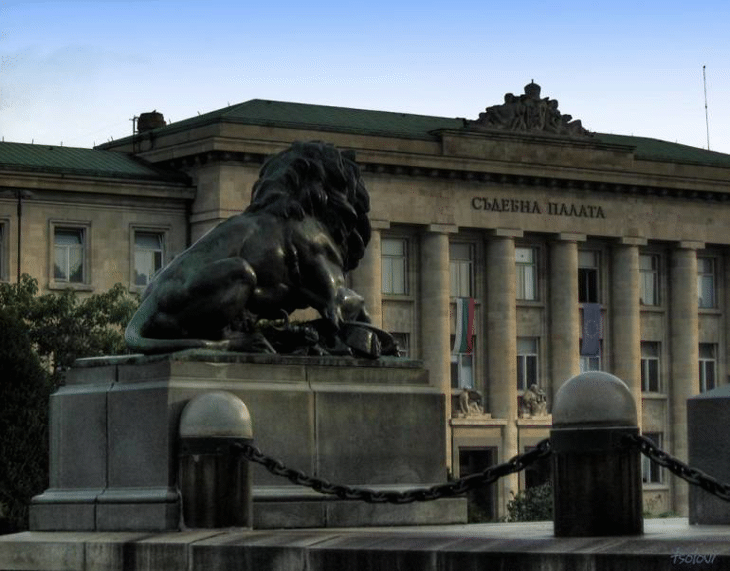 13 и 10 години затвор за двама, направили опит да пренесат през границата 50 кг. хероин по обвинение на Окръжна прокуратура – Русе