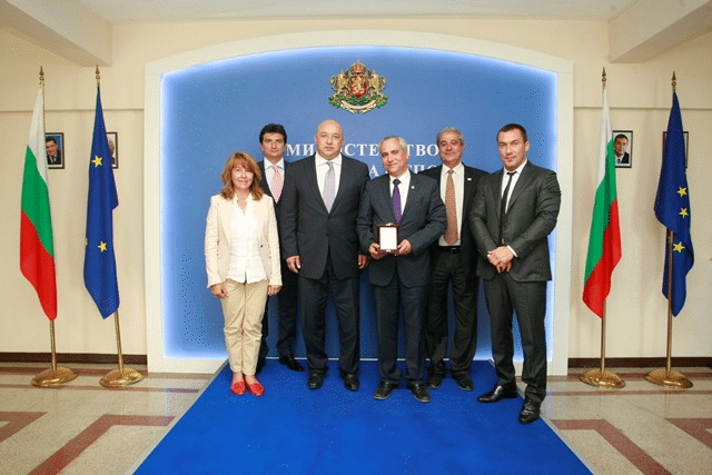 Министър Кралев се срещна с президента на Международната федерация по конен спорт