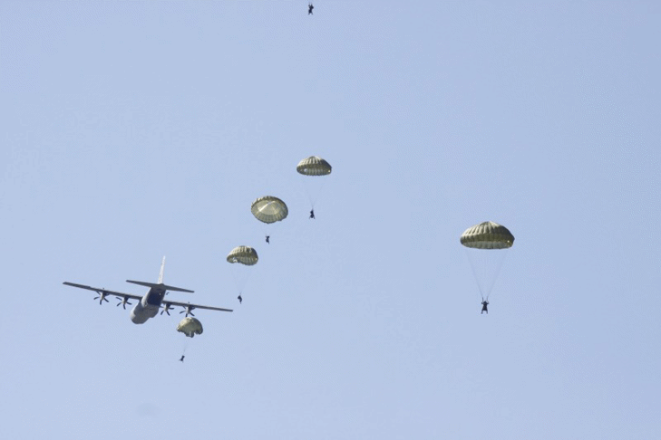 Над 1000 учебно-тренировъчни и бойни парашутни скокове са изпълнени по време на „Тракийска пролет – 2017”