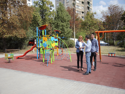Столичната община инвестира в ремонт и изграждане на 52 детски площадки тази година