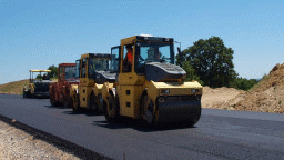От утре продължава ремонтът на 2 км от пътя Криводол - Девене, започнал през 2021 г.