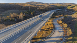 В следващите дни ще се променя организацията на движение по АМ „Струма“ в област Кюстендил. Шофирайте внимателно!