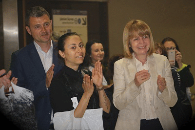 С флашмоб в метрото стартира кампанията „Място за BG музика” на "Музикаутор"