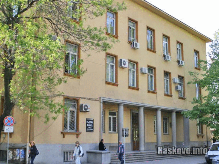 По искане на Окръжна прокуратура-Хасково съдът определи мярка за неотклонение „задържане под стража“ спрямо турски гражданин, издирван от турските съдебни власти чрез Интерпол