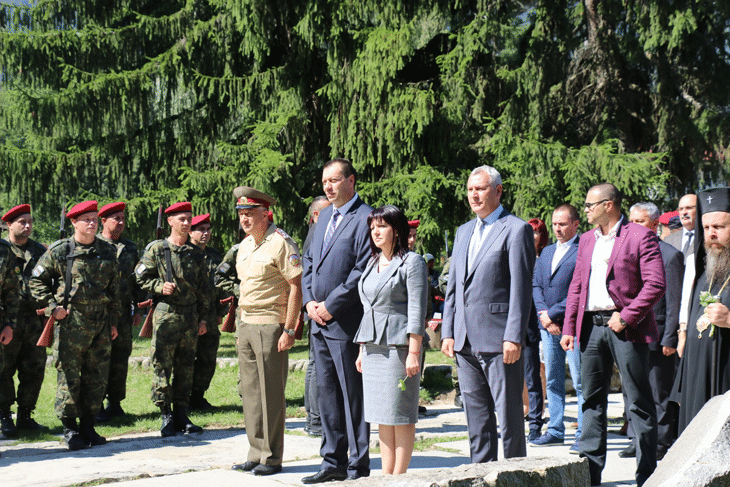 Председателят на Народното събрание Цвета Караянчева участва в местността „Предел“ в тържественото отбелязване на 115-ата годишнина от избухването на Илинденско-Преображенското въстание