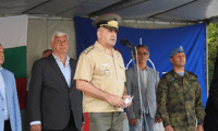 МО