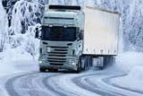 Поради силен снеговалеж е забранено движението на товарни автомобили над 12 тона по път II-62 Дупница - Самоков