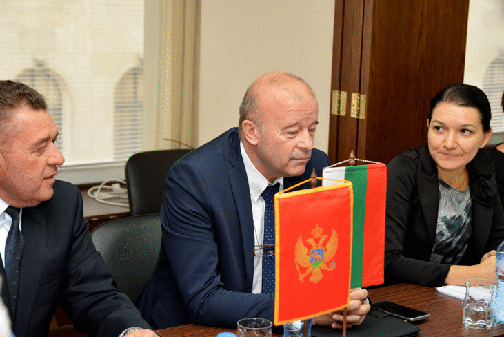 Подновяваме преговорите за нова спогодба за международни автомобилни превози между България и Черна гора