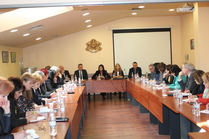 Министър Кунева Проведе Работна Среща С Началниците На Регионалните Инспекторати