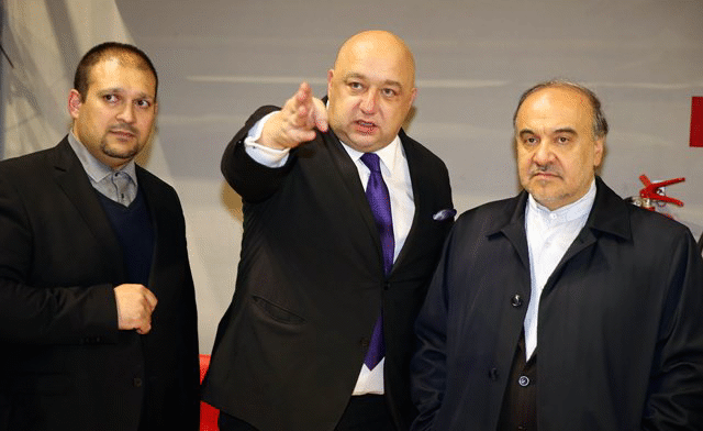 Министър Кралев представи на иранския си колега Масуд Солтанифер "Арена Армеец" и златните момичета от художествената гимнастика