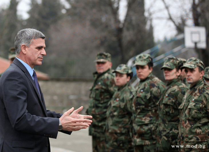 Министърът на отбраната Стефан Янев: Въпреки системното недофинансиране, армията все още има способности,  благодарение  на усилията и професионализма на военнослужещите от всички видове въоръжени сили