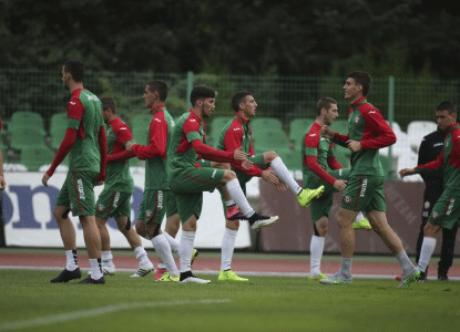 Петима нови играчи с повиквателни за лагера на България U21 в Пловдив Петима нови играчи с повиквателни за лагера на България U21 в Пловдив