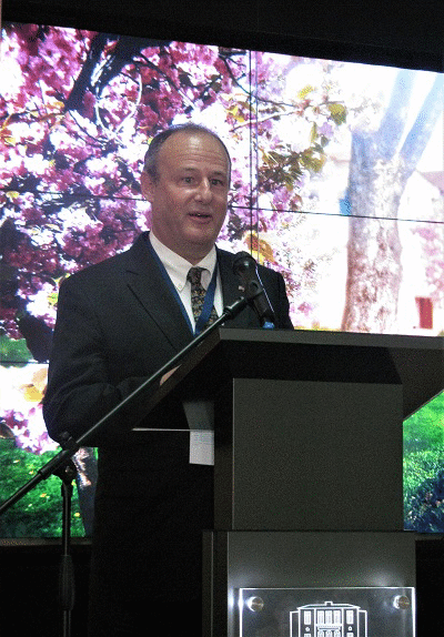 Център по природо-математически науки откриха в 18-то СУ „Уйлям Гладстон“