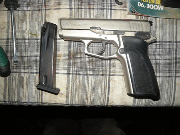 Осем души са задържани при полицейска операция срещу наркоразпространението на територията на община Самоков