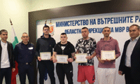 Ръководството на ОДМВР-Видин удостои с грамоти петима млади мъже, предотвратили две телефонни измами МВР