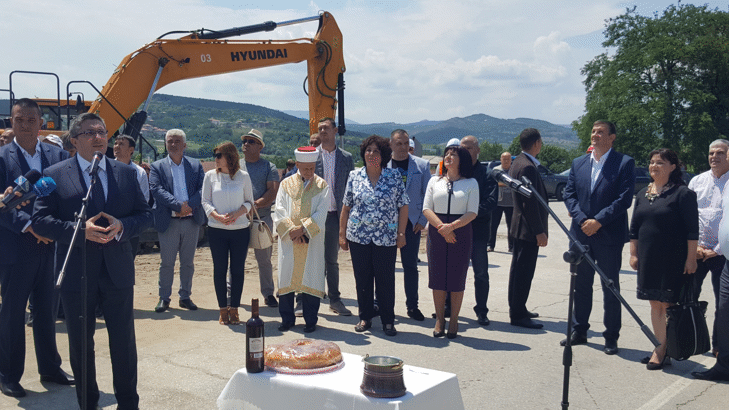 Над 21 млн. лв. ще се инвестират в ремонта на 32 км от път II-59 Момчилград - Крумовград - Ивайловград