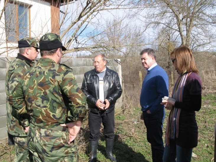 Военнослужещи от Сухопътните войски оказаха помощ на жителите на с. Попово, община Болярово