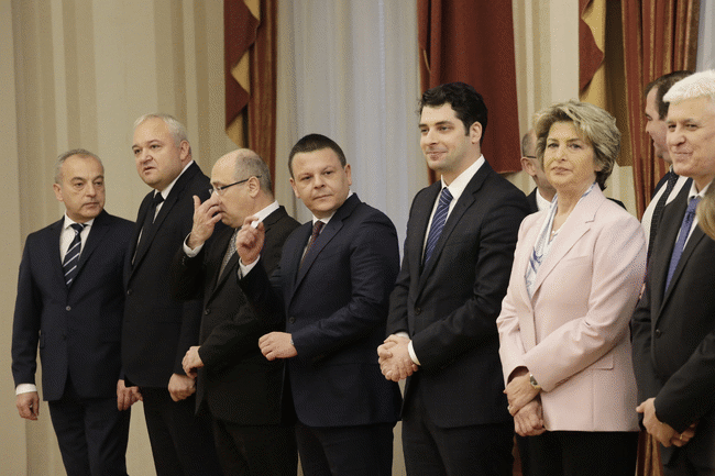Весела Лечева положи клетва като министър в 101-ото българско правителство