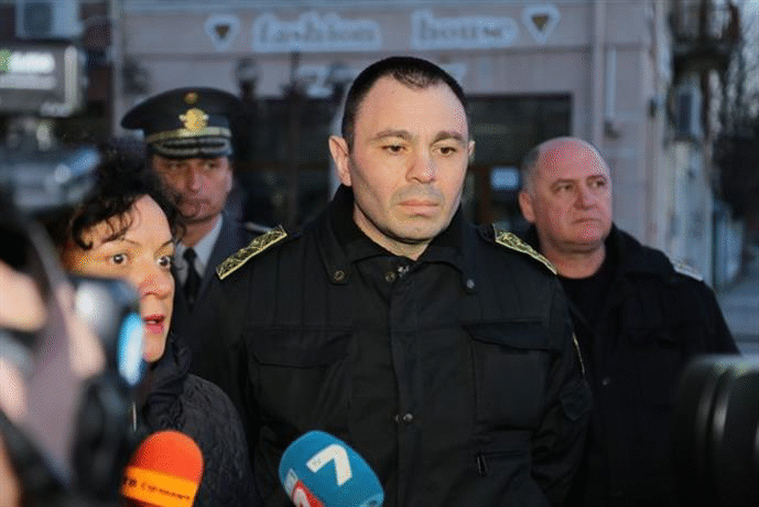 Създадена е организация и има готовност за реакция съвместно с местната власт, заяви Светлозар Лазаров в Елхово