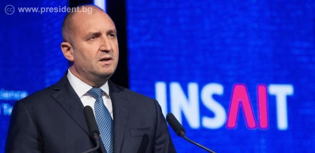 Президентът: България има потенциал да се развива като водещ изследователски и научен център в областта на високите технологии