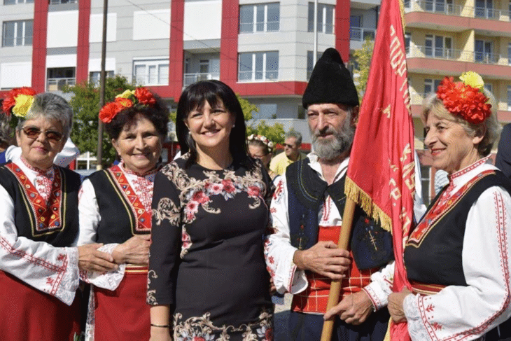 Цвета Караянчева на фестивала „Бъдеще с традиции“: В Кърджали тупти сърцето на Родопите