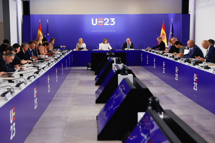 Министър Радев: Координираните действия на ниво ЕС са ключови за овладяване на нестабилните цени на енергията