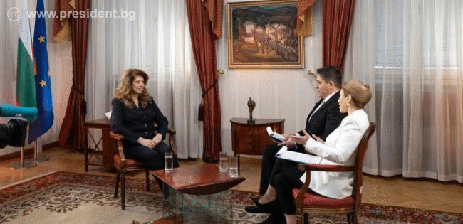 Държавният глава: Институциите ще върнат доверието в себе си само с конкретни резултати от работата си