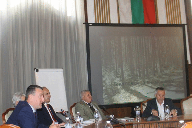 51 куб. м незаконна дървесина е задържана на територията на регионалните управления по горите Бургас и Стара Загора само в последните дни